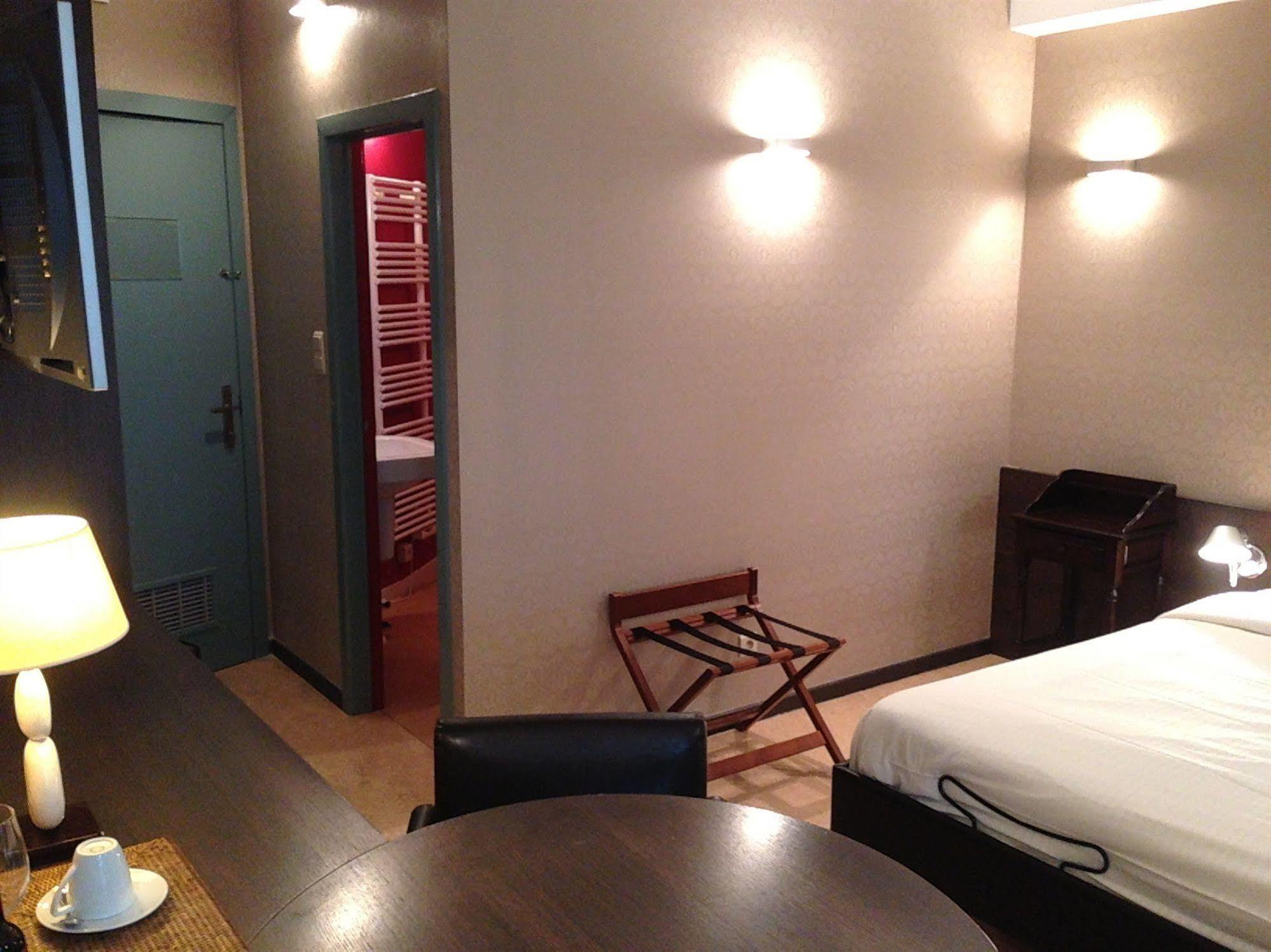 Hotel Orion Гент Екстериор снимка