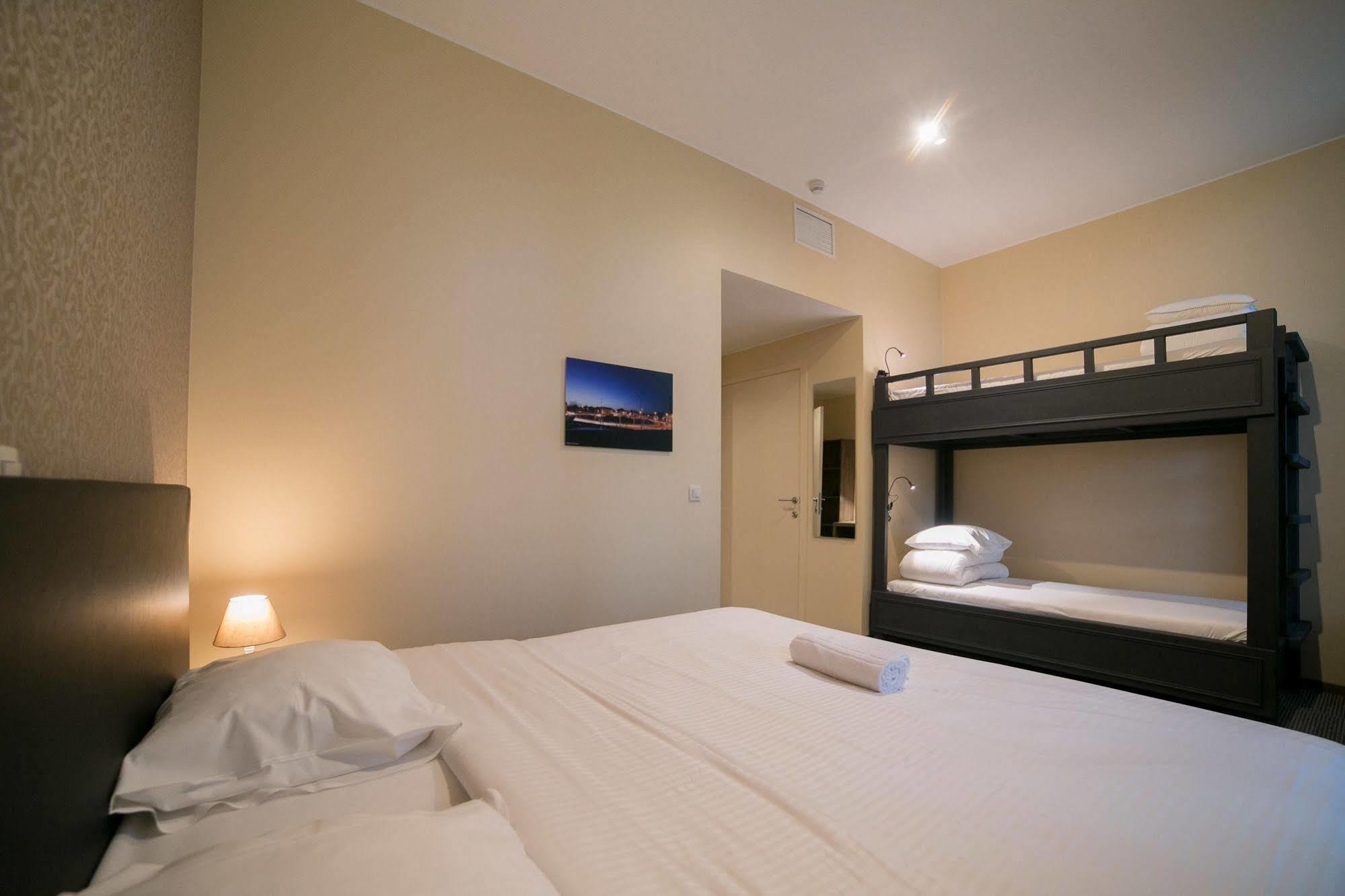 Hotel Orion Гент Екстериор снимка